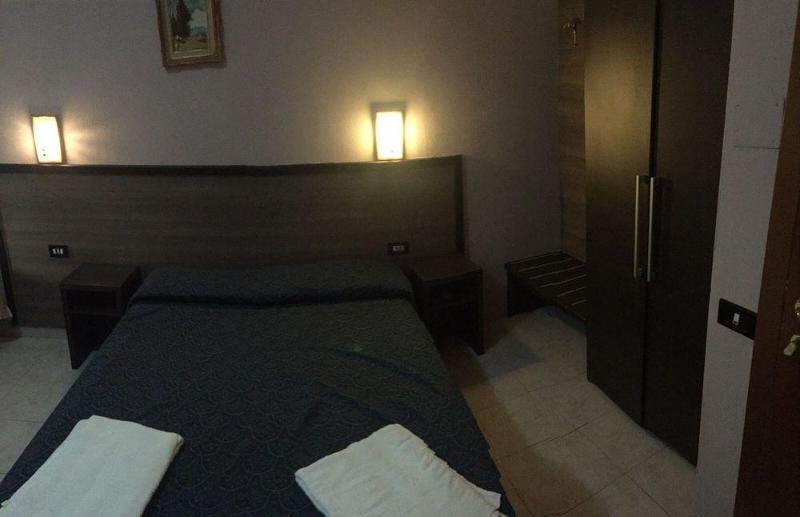 Hotel Salus Milan Luaran gambar