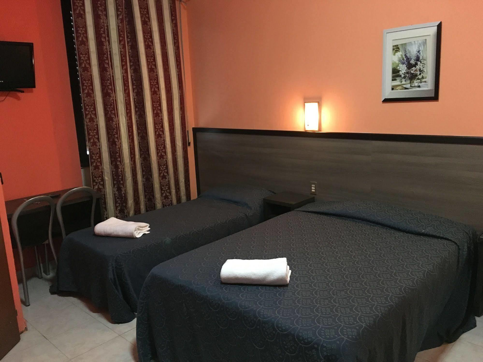 Hotel Salus Milan Luaran gambar