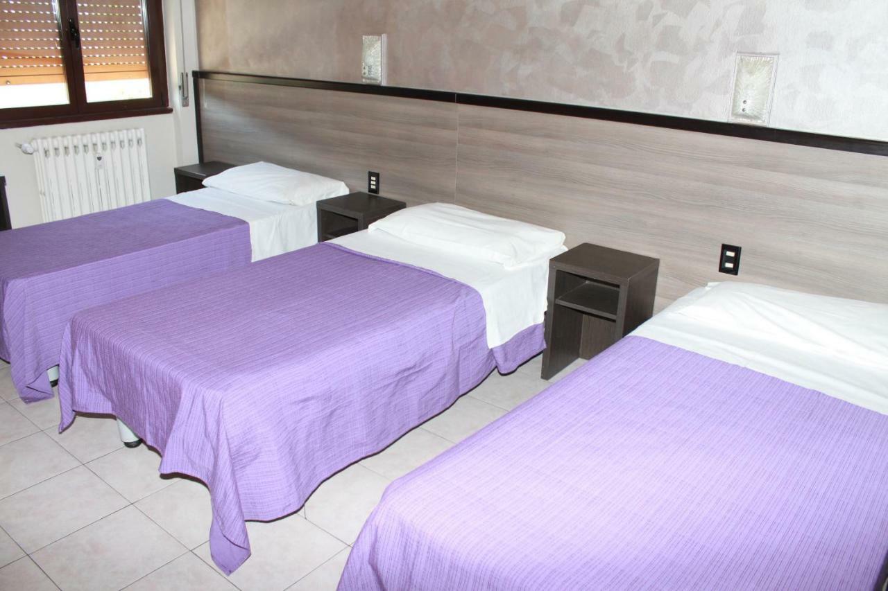 Hotel Salus Milan Luaran gambar